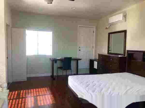 New Room in RH 罗兰岗新屋