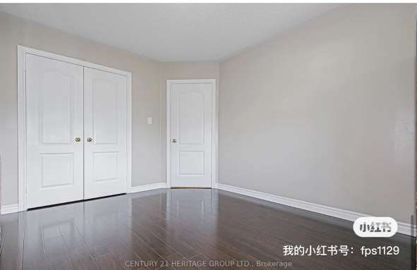 Newmarket 楼上单间分租 leased