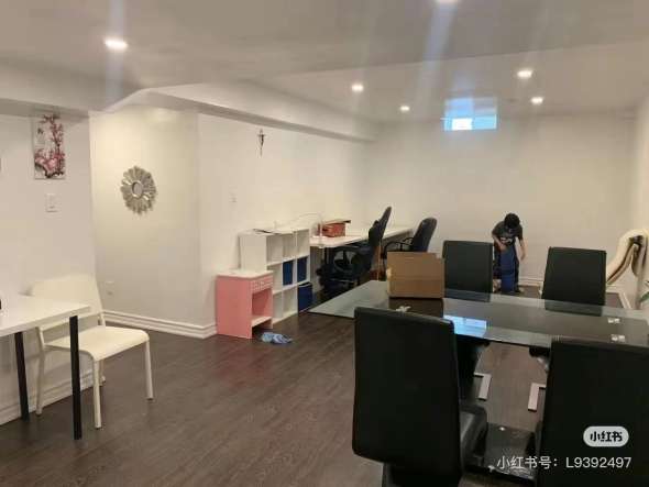 Vaughan 整层地下室2室2厅 独立洗手间 厨房 全包出租1】地址：43