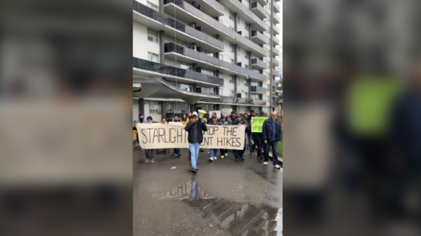 矛盾越来越深！大批多伦多租客开始“抗议游行”，拒绝房东乱涨房租