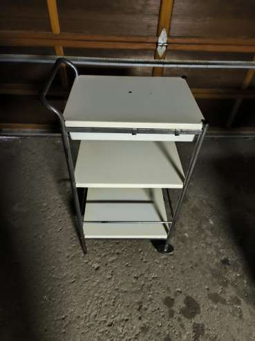 IKEA厨房用车两个