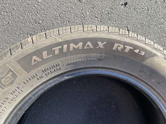 225/65R17 all season tire,