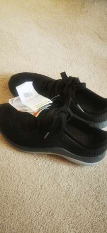 全新crocs