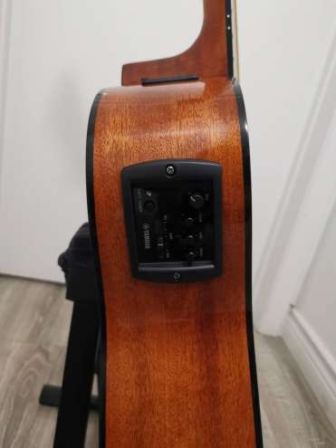 雅马哈吉他 FGX-800C