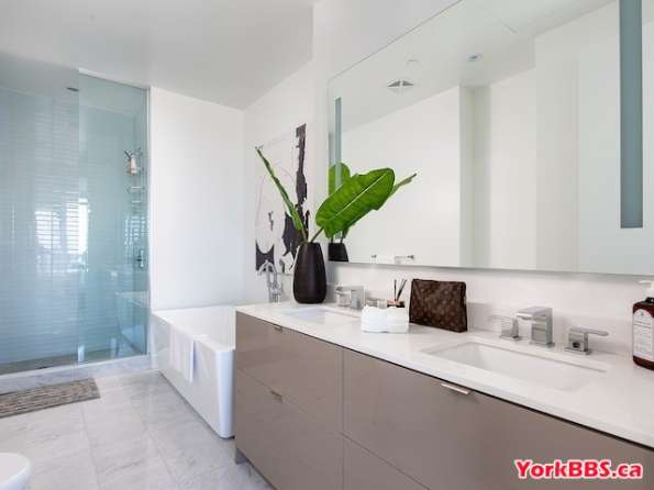 Toronto UofT Condo 出租: Bay &amp; College