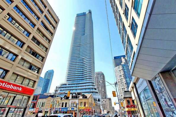 Toronto UofT Condo 出租: Bay &amp; College