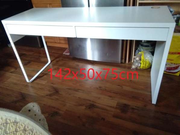 出几个桌子，微信davidfurniture