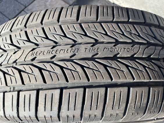 225/65R17 all season tire,