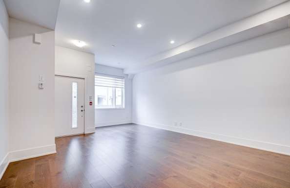 多伦多市中心Yorkville 3房3卫带车位Townhouse出租  在Annex社区