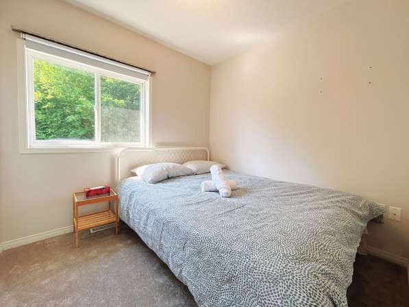 Barrie 3卧室2卫近Georgian College出租