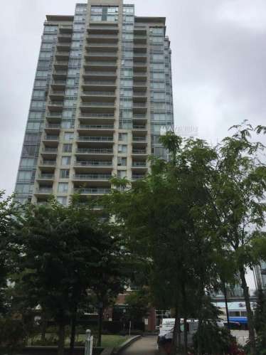 近sfu cc lougheed高层公寓独立