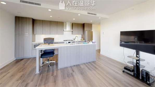 2房全厕公寓 2B Apt @ IW Plaza