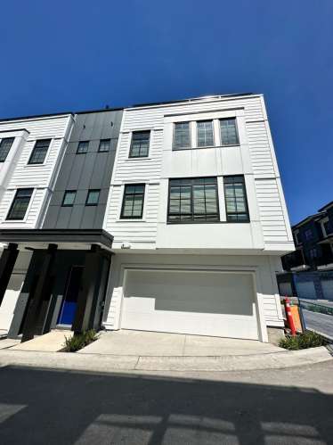 南素里Townhouse出租 + Rooftop