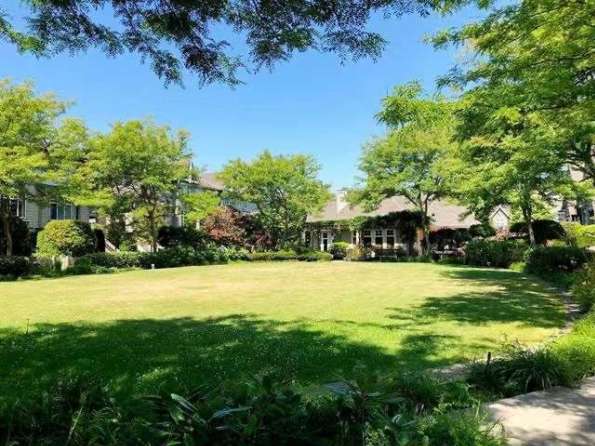 Richmond三楼联排两间单房