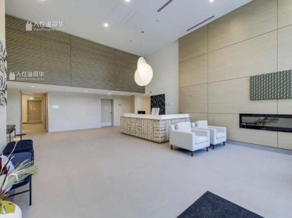 surrey市中心两房两卫新公寓 空调