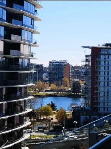 Yaletown一房一厅一Den带家具