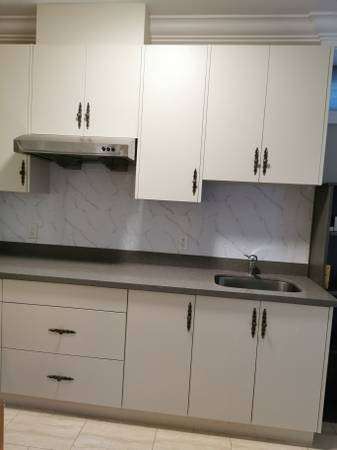 West Point Grey 全新2室2卫单元
