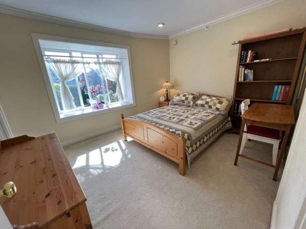 Kitsilano 温西20街学生套间出租