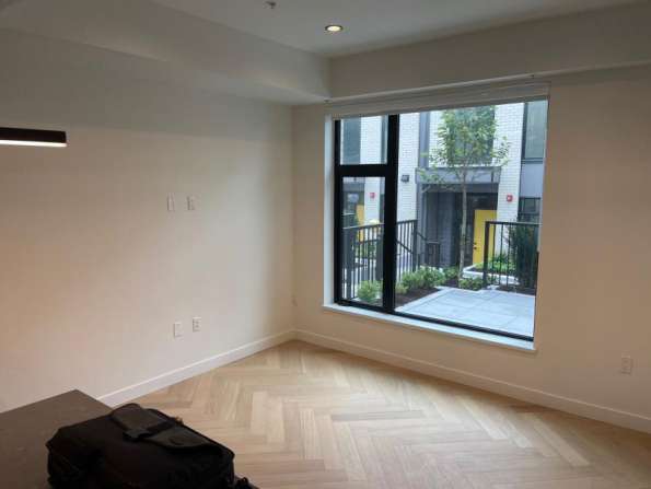 温哥华Oak+52全新Townhouse整租