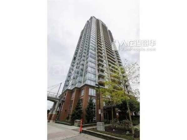 近sfu cc 高层公寓 独立卫生间