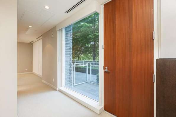 Downtown三房水泥townhouse出租