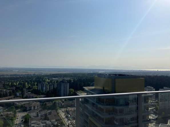 Master room in Metrotown