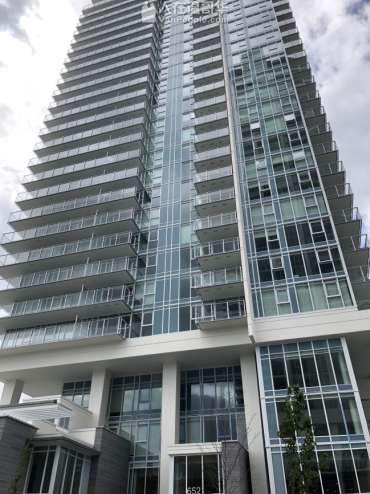 Burquitlam 近天車站1房公寓