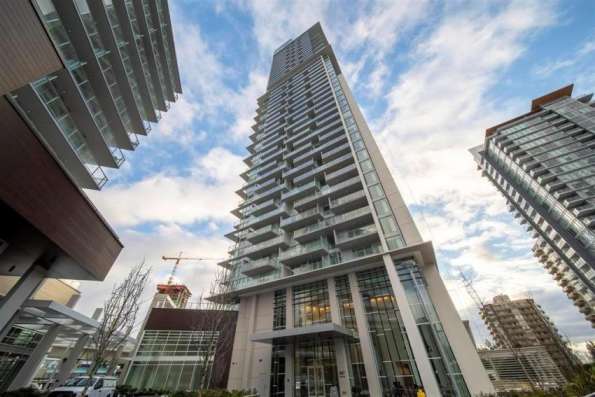 Burquitlam 最高楼一室一厅出租