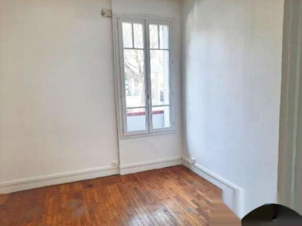 此房源位于别墅区，是93区Aulnay-sous-bois最好最安全的区域。离市