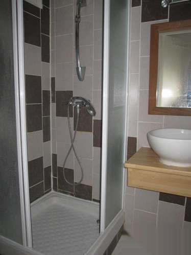 94 IVRY 40m2 2P 家具齐全出租