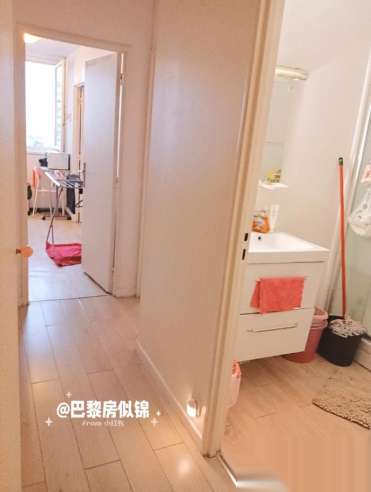 巴黎13区地铁6/7/14号线中央供暖一室家具齐全即9月中起租  【交通】走路1