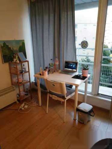 92省Nanterre 近 la Défense 四室中两个房间分租女生