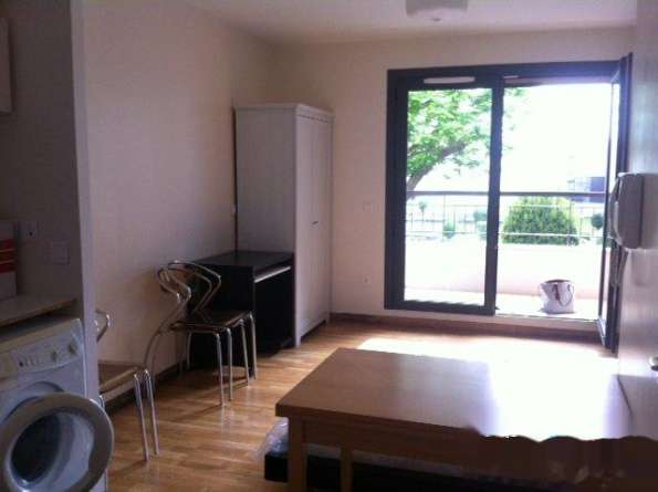 94省nogent sur marne studio出租