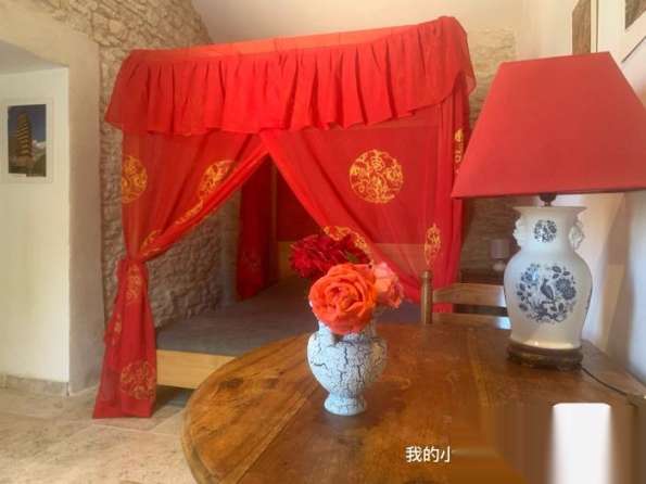 大家好！欢迎来薇薇民宿做客！  薇薇民宿占地3000多平方米，坐落在200多年的