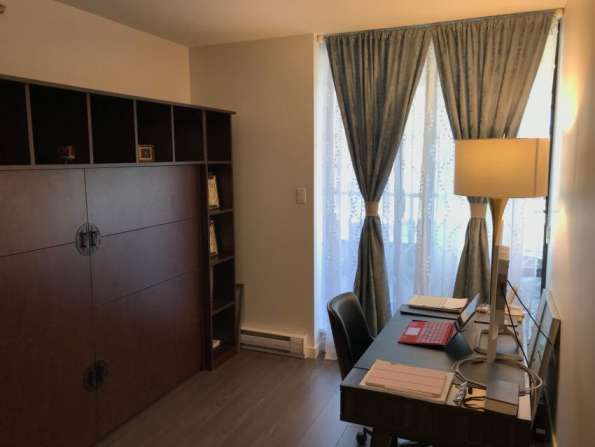 列治文 Lansdowne地铁站 2B2B自住公寓