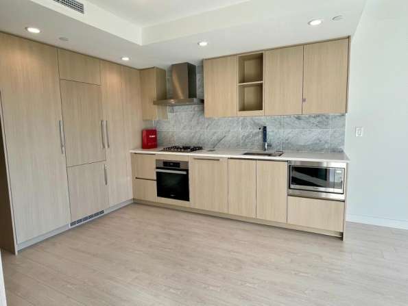 Olympic Village 新公寓1房
