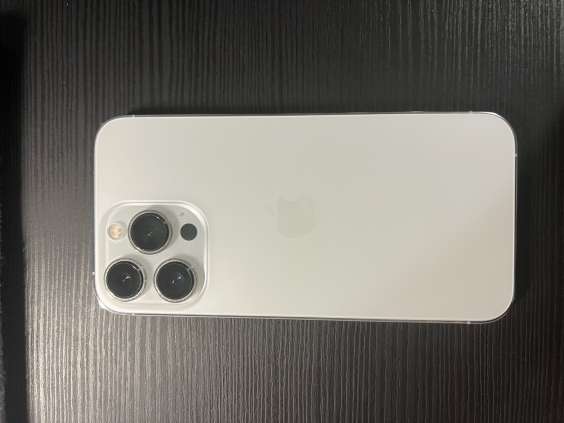 多伦多出iPhone 13 pro 电池94% 128G