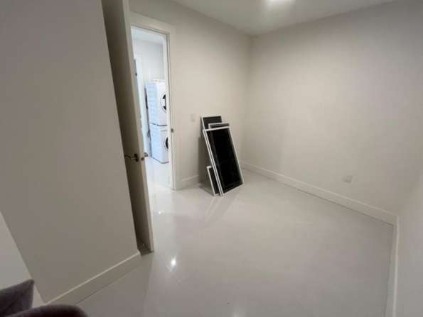 温东中心新屋2房1卫basement
