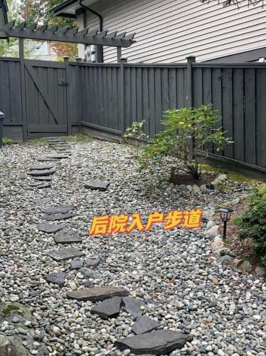 满地宝高贵林好采光二房一厅出租