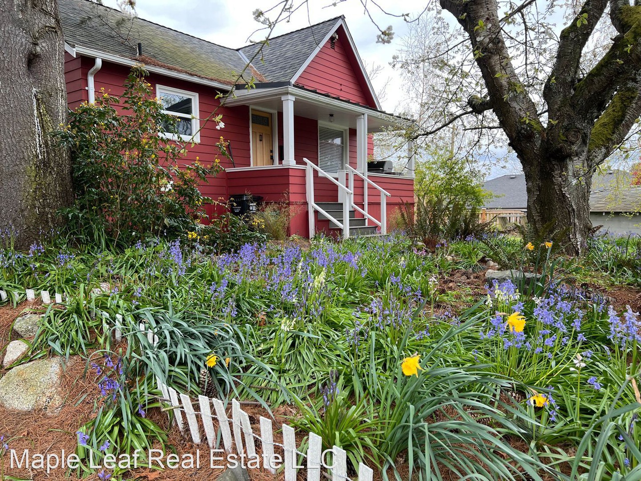 House rental in Seattle Beautiful Green Lake Home